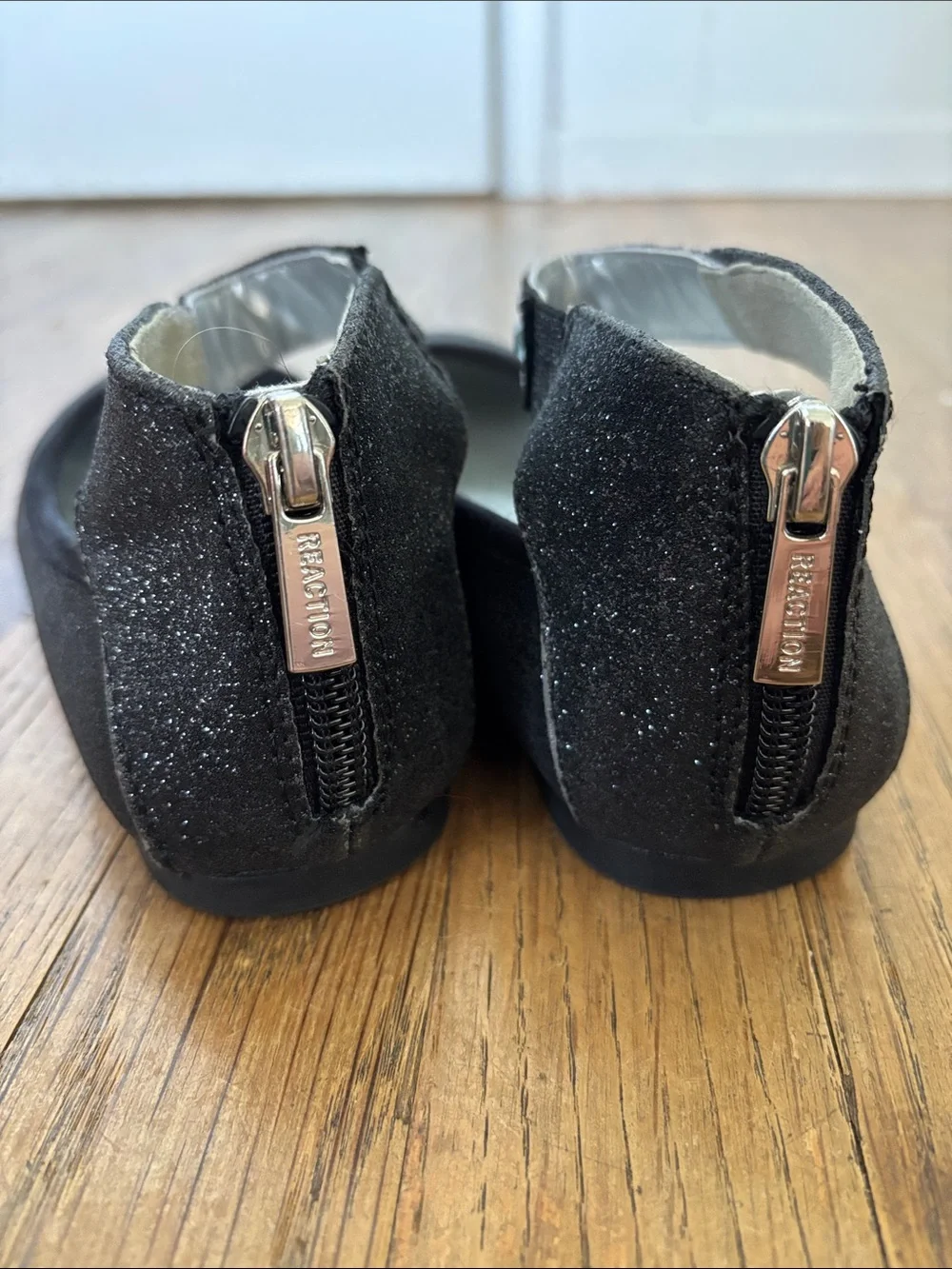 Kenneth Cole Reaction Black Glitter Ballet Flats with Rhinestone Ankle Strap
